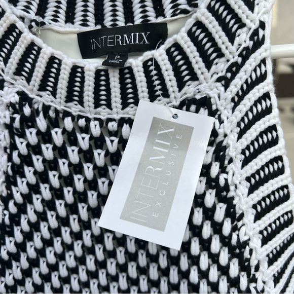 INTERMIX crocheted maxi dress with fringed bottom - Picture 3 of 6